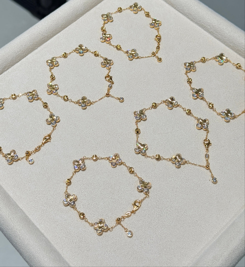 Dainty Clover Chain Bracelet