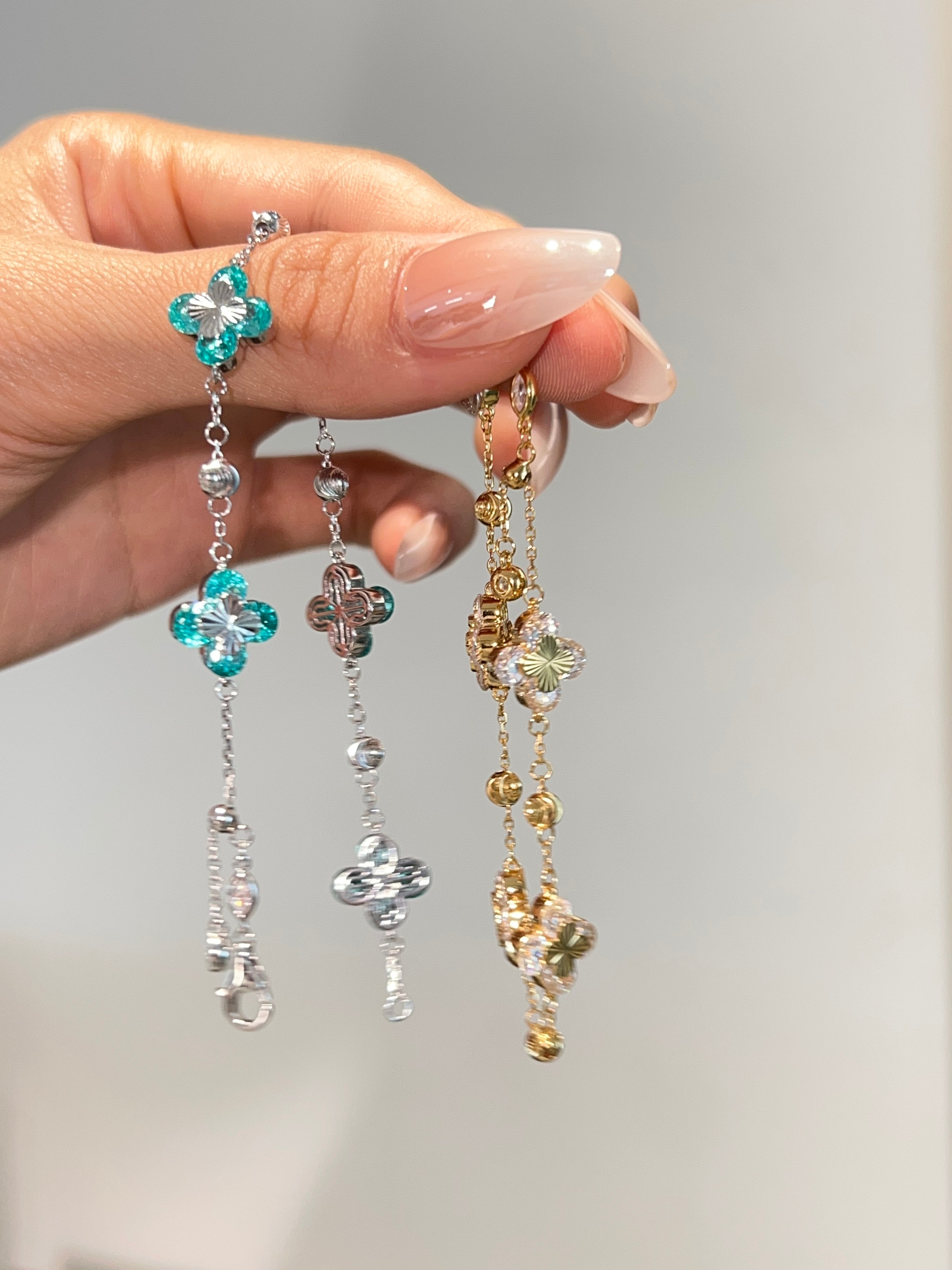 Dainty Clover Chain Bracelet