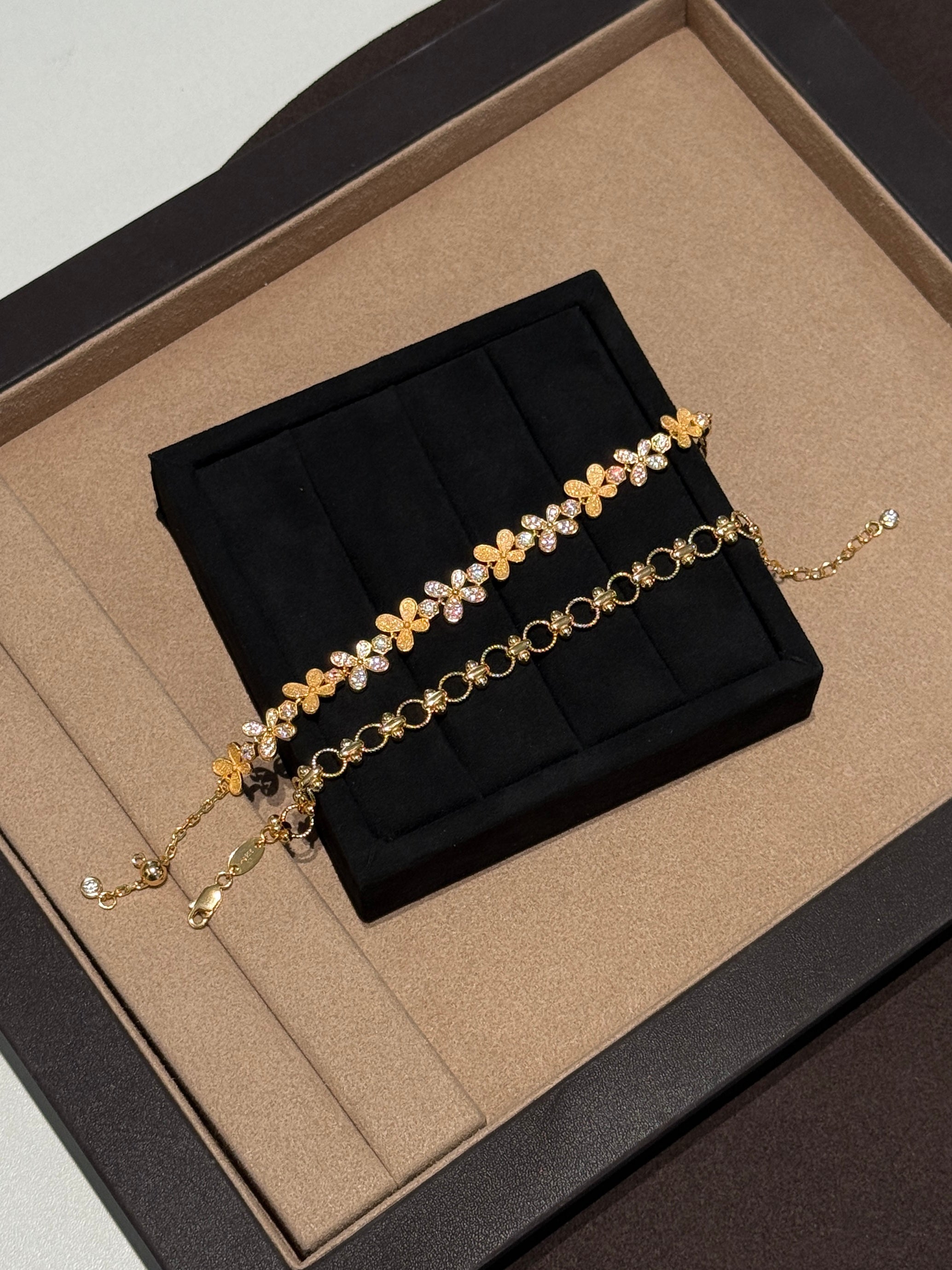 Floral Shine Bracelet