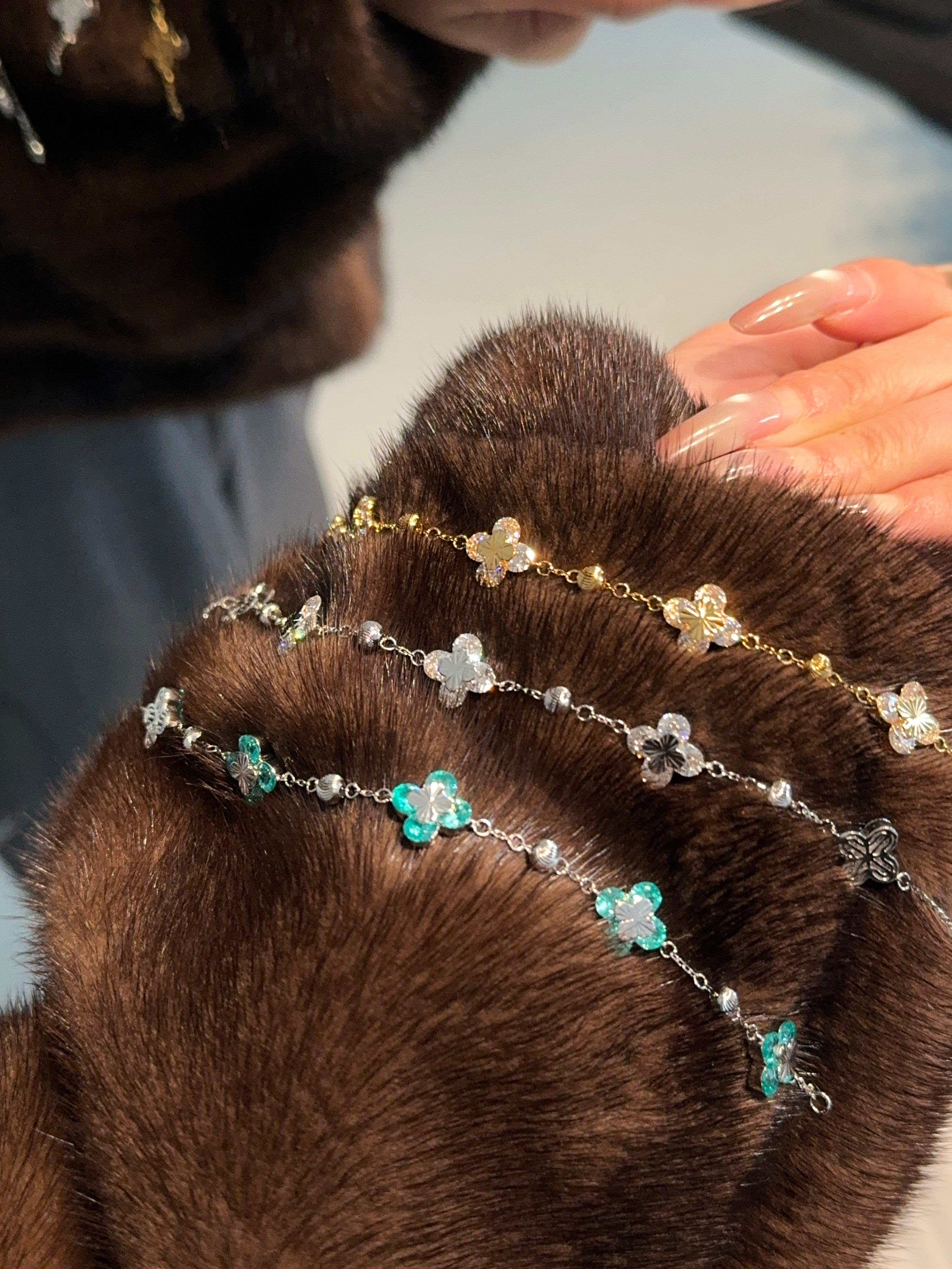 Dainty Clover Chain Bracelet