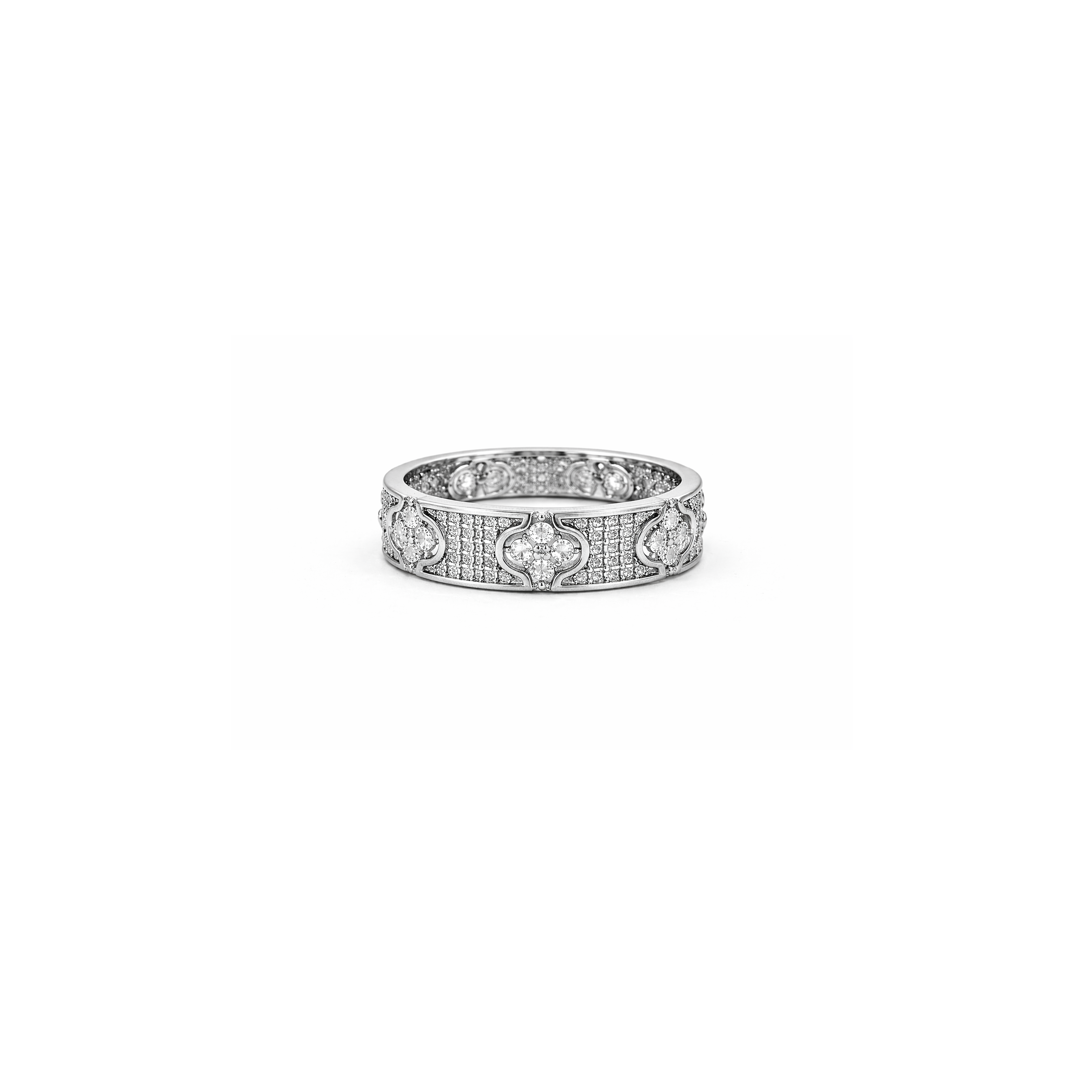 Royal Clover Pavé Ring