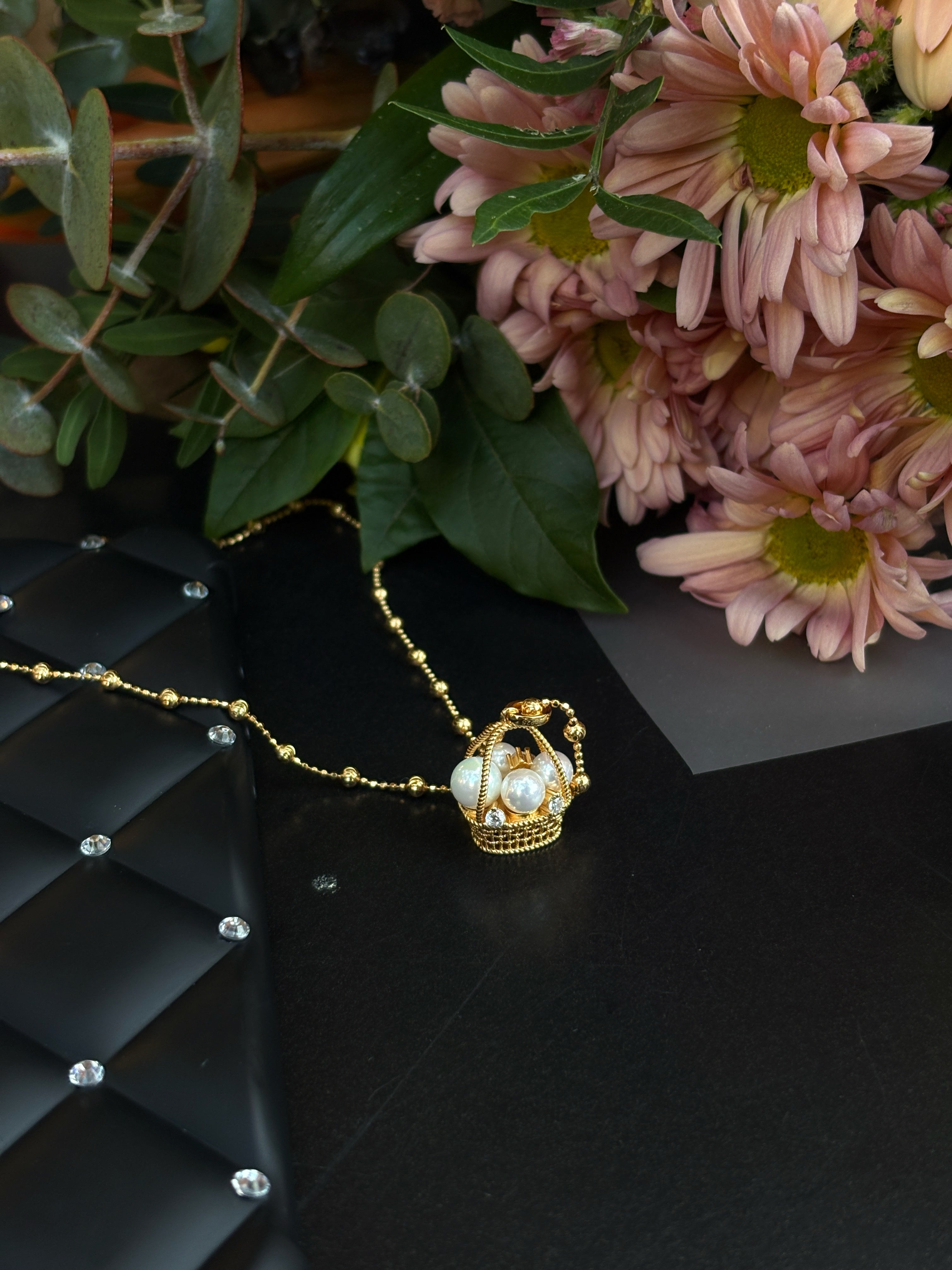 Pearl Basket Necklace