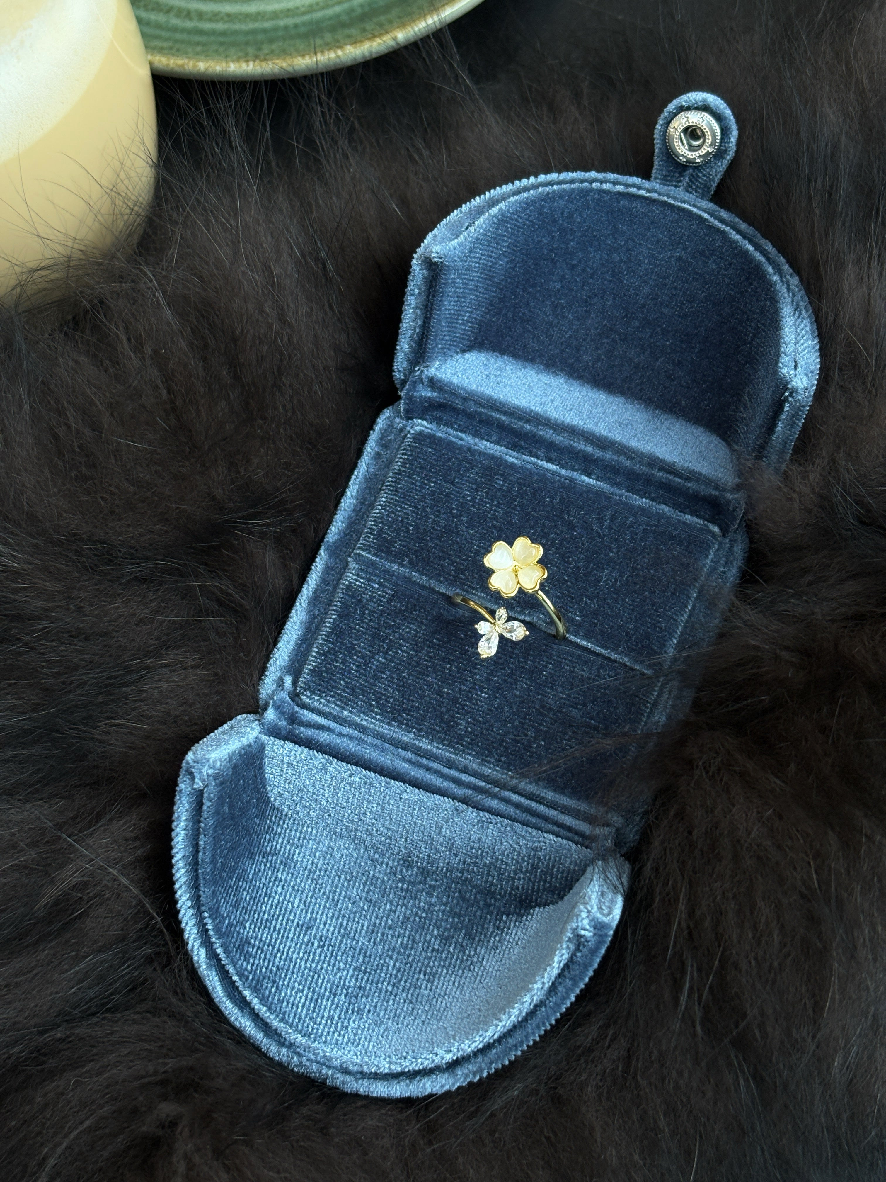 Spinning Clover & Crystal Flower Open Ring