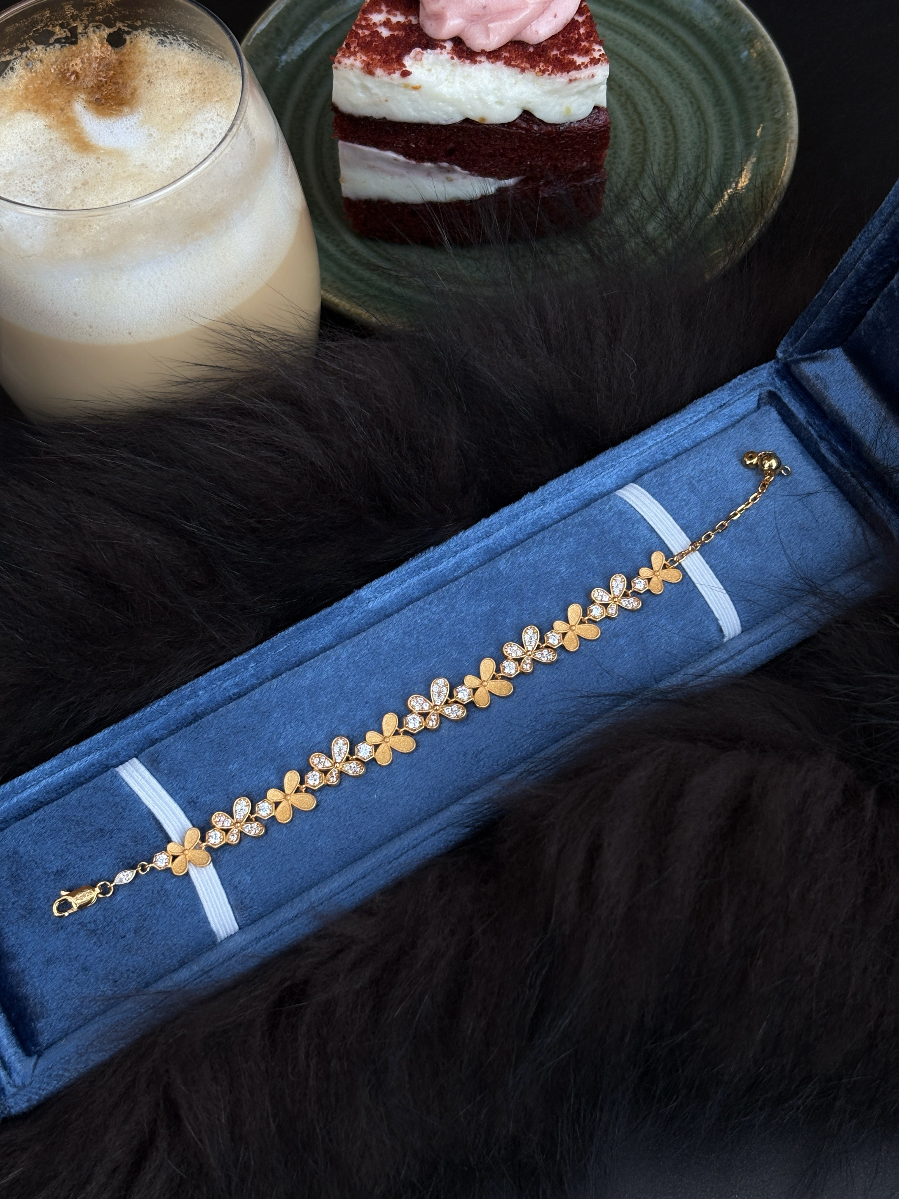 Floral Shine Bracelet